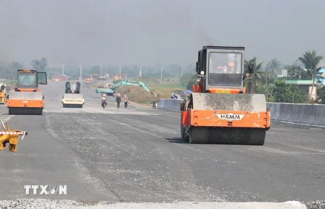 Các đại công trường trọng điểm phía Nam tăng tốc hoàn thành ngày 19-12
