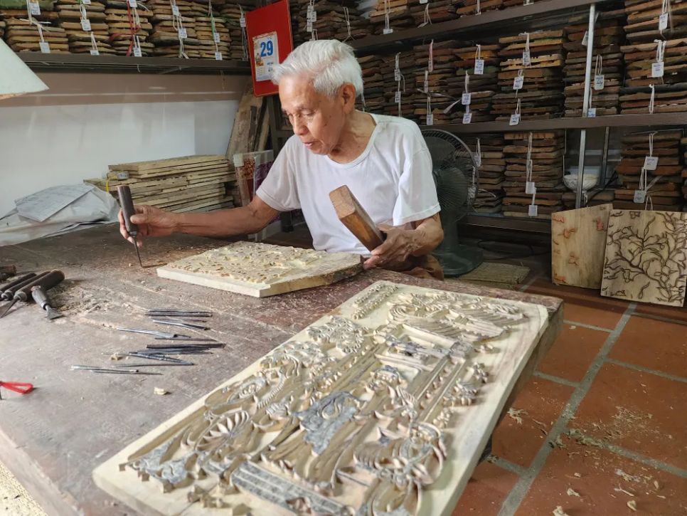 Chế tác bản khắc in tranh dân gian Đông H ồ Chế tác bản khắc in tranh dân gian Đông H ồ