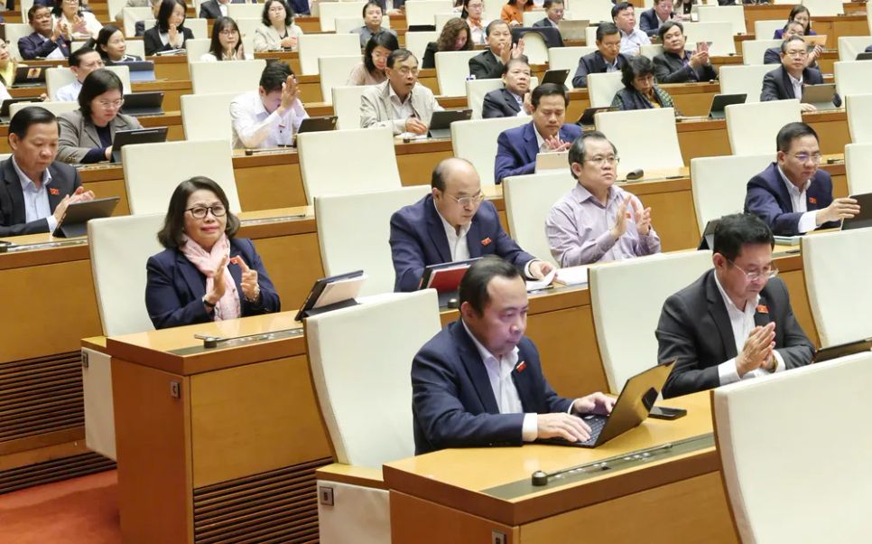 Các đại biểu tại hội trường Diên Hồng chiều 10-12. Ảnh: QUANG PHÚC Các đại biểu tại hội trường Diên Hồng chiều 10-12. Ảnh: QUANG PHÚC