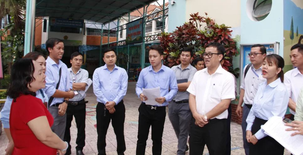 Đoàn công tác Sở Y tế giám sát Trường Mầm non Hoa Hồng 5 về công tác phòng, chống dịch bệnh tay chân miệng Đoàn công tác Sở Y tế giám sát Trường Mầm non Hoa Hồng 5 về công tác phòng, chống dịch bệnh tay chân miệng