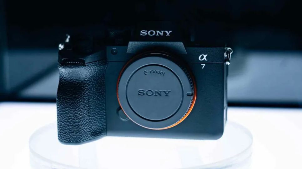 Máy ảnh Sony Alpha 7V Máy ảnh Sony Alpha 7V