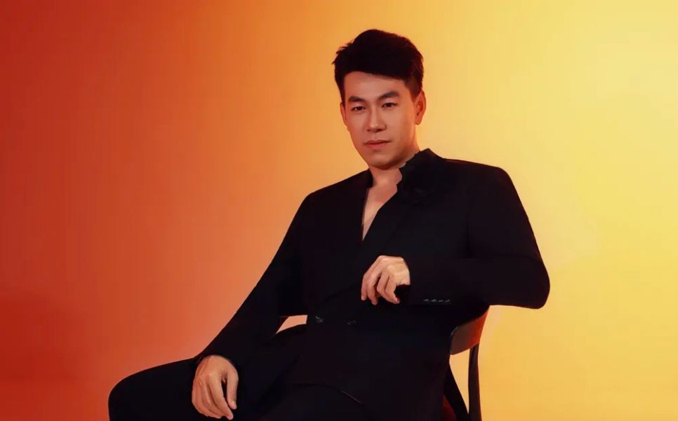 Hồ Trung Dũng lan tỏa thông điệp yêu thương qua album mới