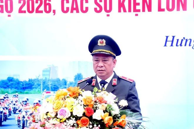 <p>Thiếu tướng Trần Xuân Ánh, Giám đốc Công an tỉnh Hưng Yên, phát biểu tại Lễ ra quân. (Ảnh: Đinh Văn Nhiều/TTXVN)</p> <p>Thiếu tướng Trần Xuân Ánh, Giám đốc Công an tỉnh Hưng Yên, phát biểu tại Lễ ra quân. (Ảnh: Đinh Văn Nhiều/TTXVN)</p>