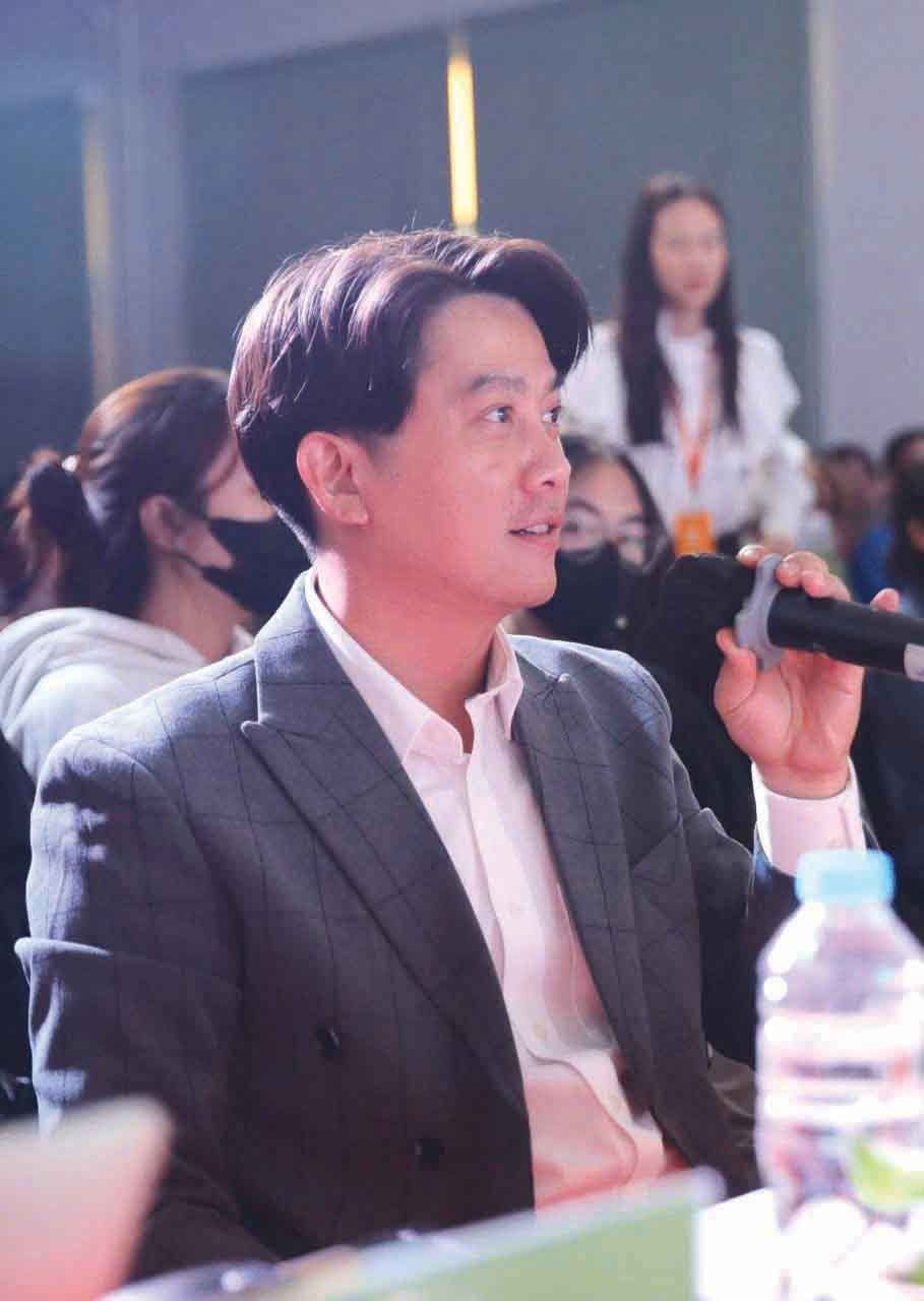 Ông Hồ Thế Vinh Ông Hồ Thế Vinh