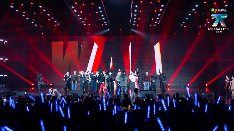 Một số tiết mục ấn tượng đêm chung kết và trao giải. Ảnh: BTC Một số tiết mục ấn tượng đêm chung kết và trao giải. Ảnh: BTC