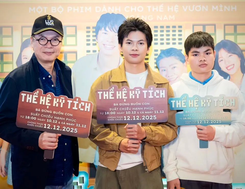 <i>Bức ảnh được NSND Trần Lực đăng tải, ủng hộ vai diễn đầu tay của con trai. Ảnh: FBNV</i> <i>Bức ảnh được NSND Trần Lực đăng tải, ủng hộ vai diễn đầu tay của con trai. Ảnh: FBNV</i>