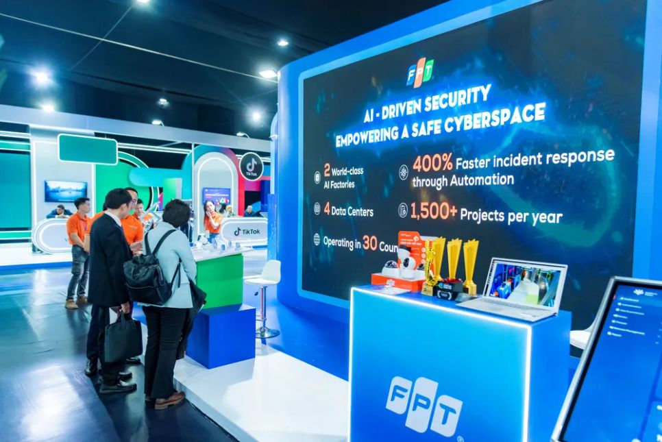 Hệ thống và giải pháp bảo mật, an ninh mạng sử dụng công nghệ AI đang được FPT triển khai rộng rãi Hệ thống và giải pháp bảo mật, an ninh mạng sử dụng công nghệ AI đang được FPT triển khai rộng rãi