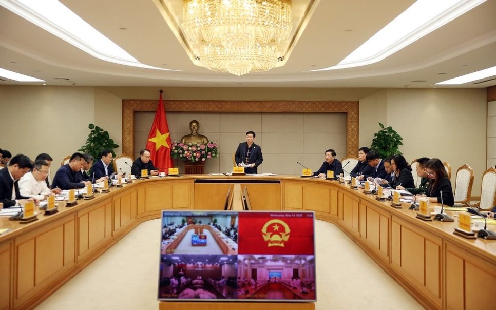 Phó Thủ tướng Chính phủ thống nhất phương án tổ chức 79 điểm cầu tương ứng với kỷ niệm 79 năm Ngày Toàn quốc kháng chiến. Ảnh: Minh Khôi Phó Thủ tướng Chính phủ thống nhất phương án tổ chức 79 điểm cầu tương ứng với kỷ niệm 79 năm Ngày Toàn quốc kháng chiến. Ảnh: Minh Khôi