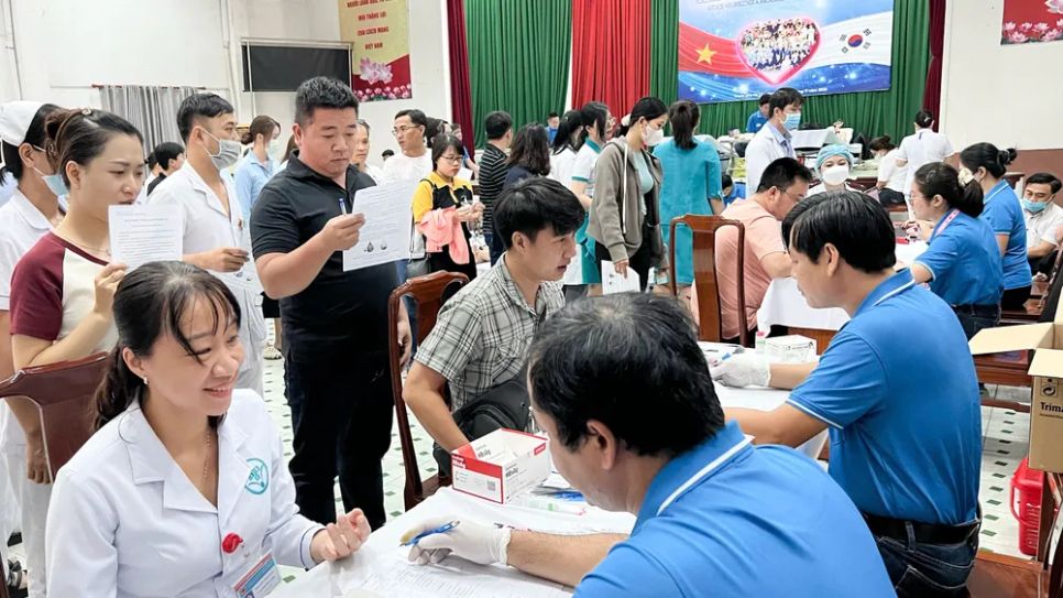 Khám sàng lọc kiểm tra sức khỏe khi tham gia chương trình