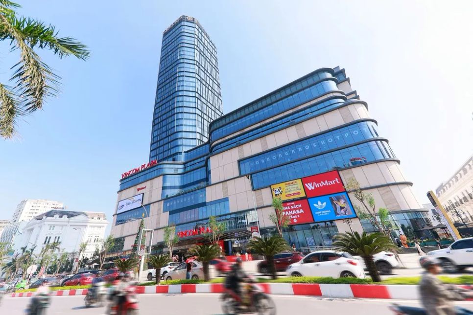 Trung tâm thương mại Vincom Plaza Vinh khai trương, đánh dấu sự hiện diện của Vincom thứ 90 trên toàn quốc