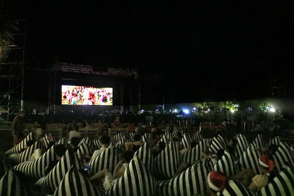 Chiếu phim ngoài trời