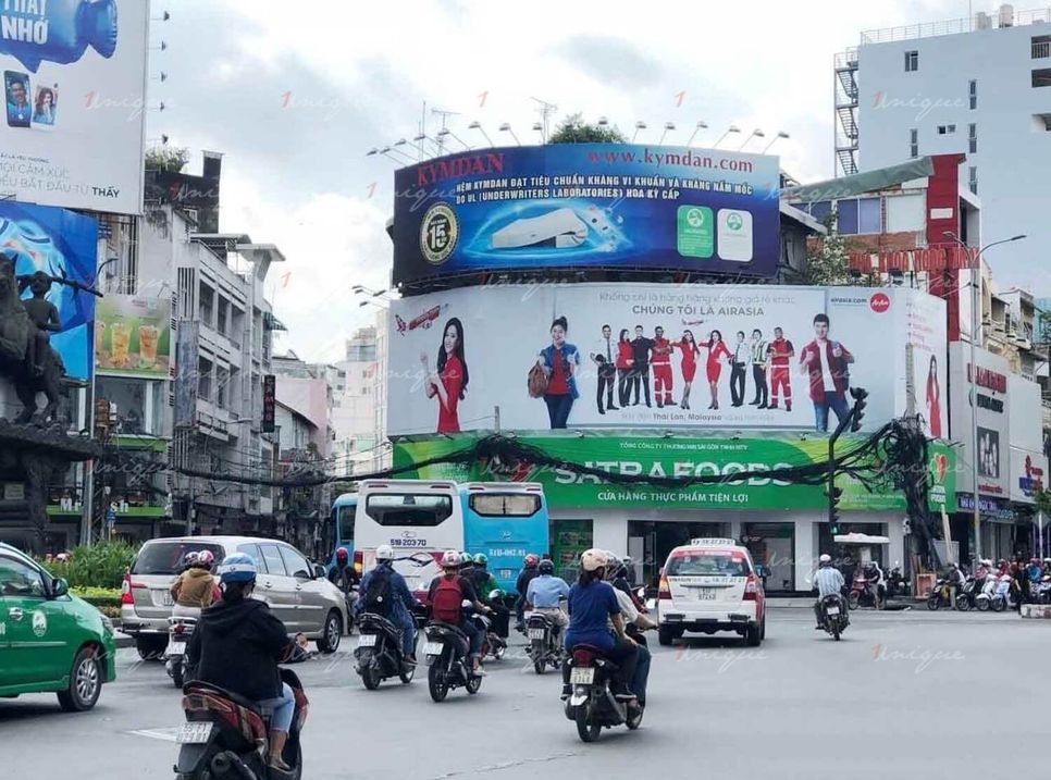 TP.HCM siết quản lý, rà soát toàn diện quảng cáo ngoài trời