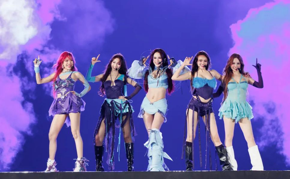 Kỷ lục gần 90.000 khán giả quy tụ tại Đại nhạc hội Y-Concert Kỷ lục gần 90.000 khán giả quy tụ tại Đại nhạc hội Y-Concert