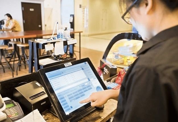 Đề xuất chỉ áp dụng hóa đơn điện tử với hộ kinh doanh doanh thu trên 3 tỷ đồng. Ảnh minh họa