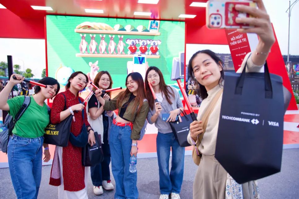 Gần 95.000 người “cháy hết mình” trong ngày diễn ra Y-Concert, Ocean City khẳng định tọa độ “khó thay thế” trên bản đồ giải trí Việt Nam