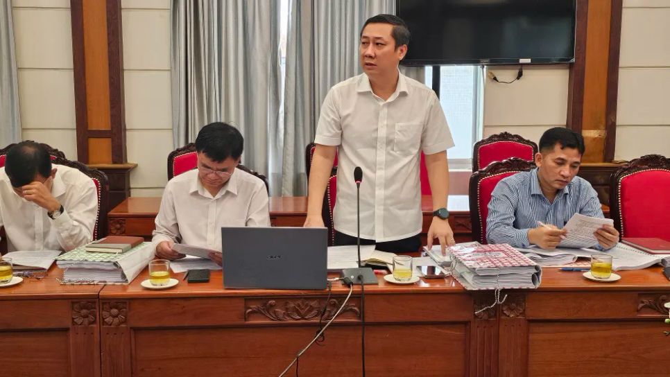 Trưởng Ban Kinh tế - Ngân sách HĐND TPHCM Nguyễn Công Danh phát biểu