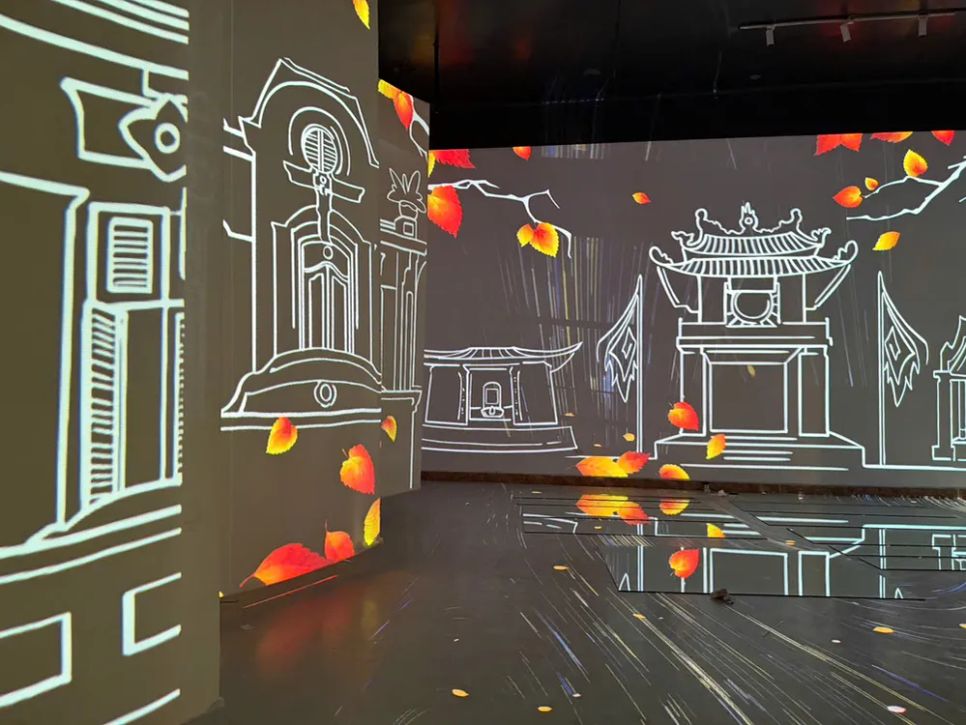 Không gian triển lãm số “Hà Nội Rạng Rỡ - Ánh sáng và Di sản