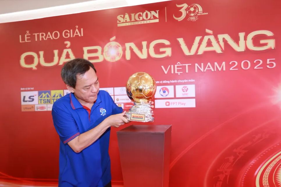 Nhà hát Bến Thành trước giờ G trao giải Quả bóng vàng 2025