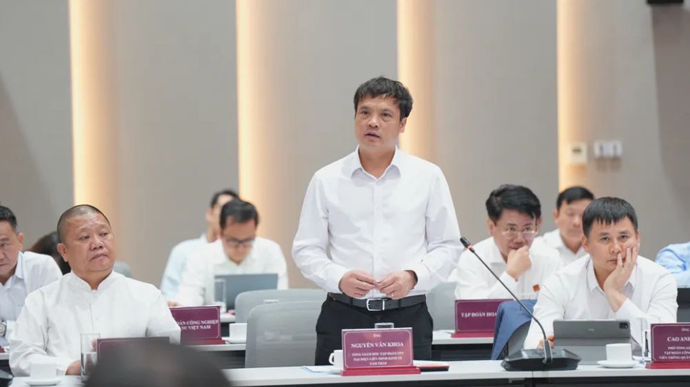 Ông Nguyễn Văn Khoa, Tổng Giám đốc Tập đoàn FPT phát biểu. Ảnh: <span style=