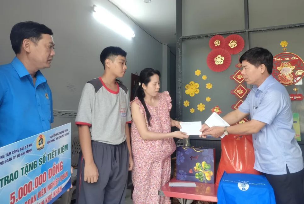 TPHCM mức thưởng Tết Nguyên đán cao nhất hơn 1,8 tỷ đồng