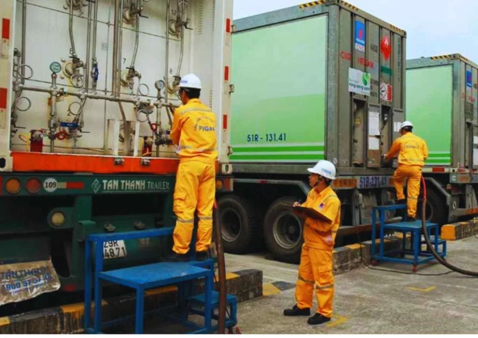 Ủy ban Cạnh tranh Quốc gia yêu cầu PV GAS báo cáo việc dừng cung cấp khí CNG