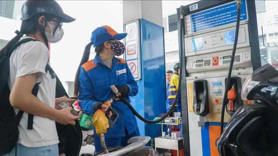 Cửa hàng xăng dầu. Ảnh minh họa