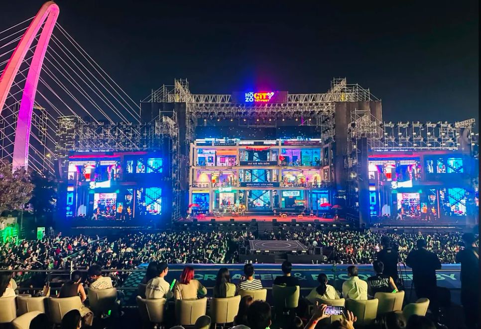 TPHCM rộn ràng chào năm mới 2026