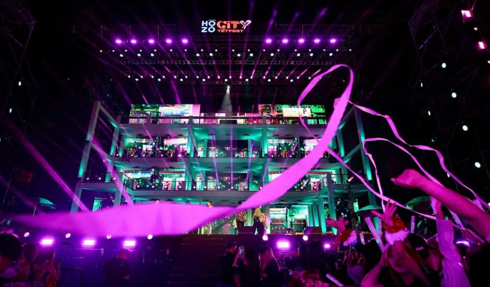 TPHCM rộn ràng chào năm mới 2026