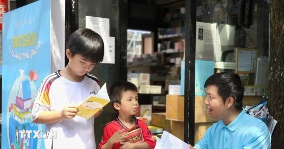 Đường sách Nguyễn Văn Bình mở ngày hội sách và văn hóa đêm Đường sách Nguyễn Văn Bình mở ngày hội sách và văn hóa đêm