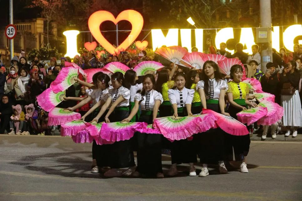 Lễ hội Hoa Tớ Dày và các hoạt động chào xuân 2026