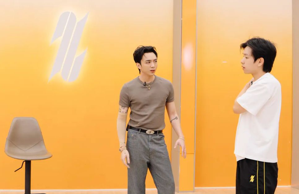 SOOBIN dẫn dắt các tân binh