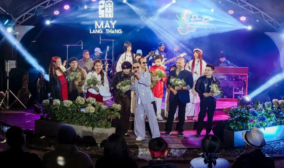 Jimmii Nguyễn truyền tải tinh thần yêu thương trong đêm du ca “Cay”