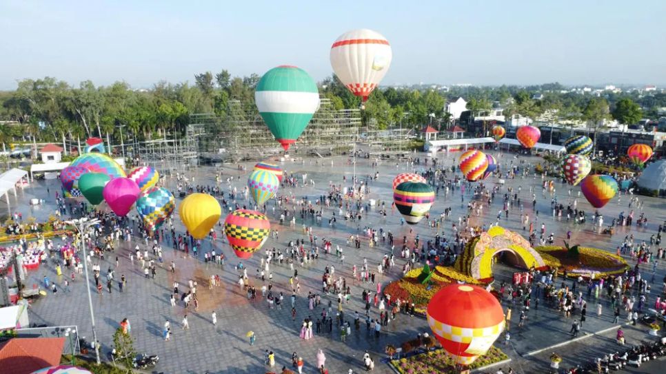 Festival Hoa - Kiểng Sa Đéc lần thứ II đón hơn 738.000 lượt du khách