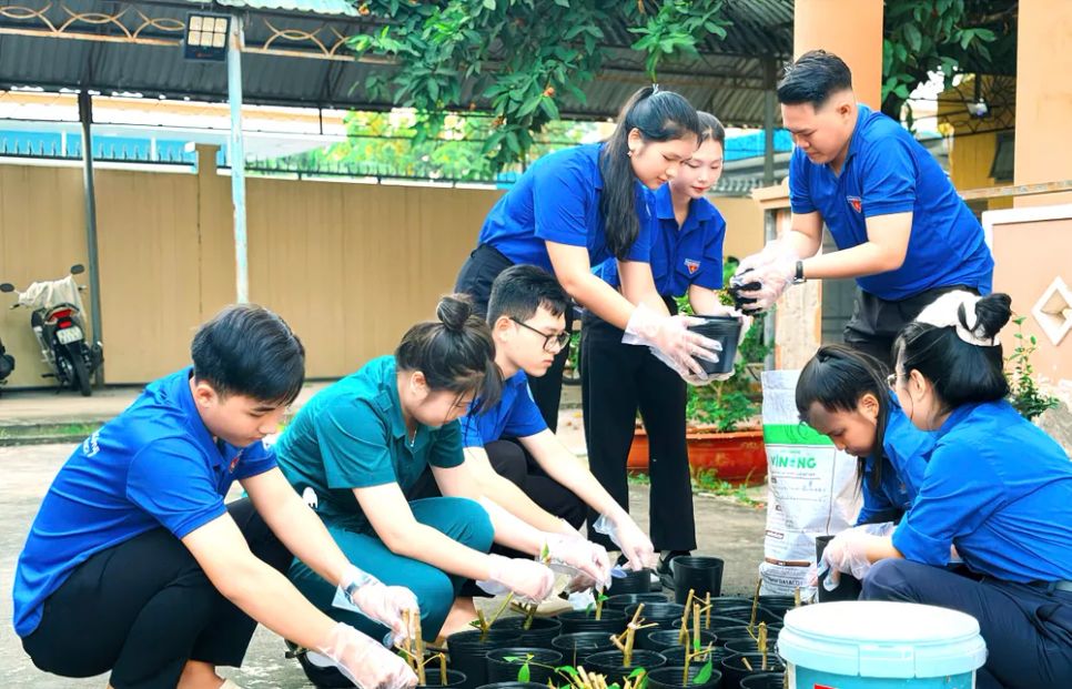 Tuổi trẻ Phú An (TPHCM) xung kích, sáng tạo vì cộng đồng