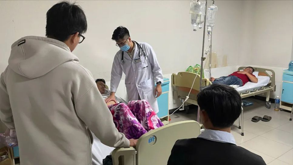 Khoảng 89 người bị ngộ độc sau khi ăn bánh mì tại xe bánh mì Bibone ở Lâm Đồng