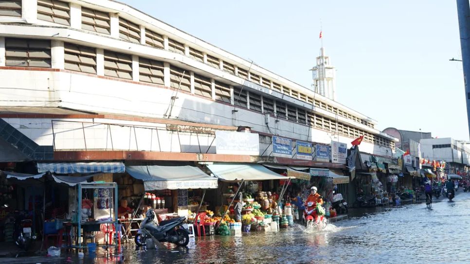 Triều cường sông Sài Gòn gây ngập nhiều nơi trong 2 ngày tới