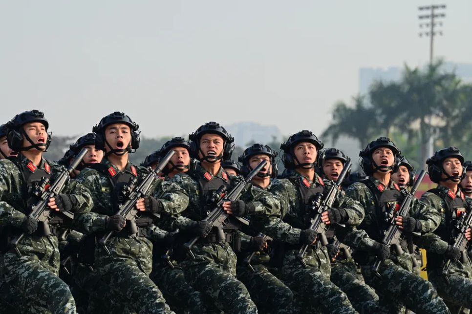 Lực lượng cảnh sát đặc nhiệm tại lễ xuất quân. Đây là lực lượng tinh nhuệ của Bộ Công an, sẵn sàng thực hiện các nhiệm vụ quan trọng, bảo đảm an toàn cho Đại hội XIV của Đảng sắp tới