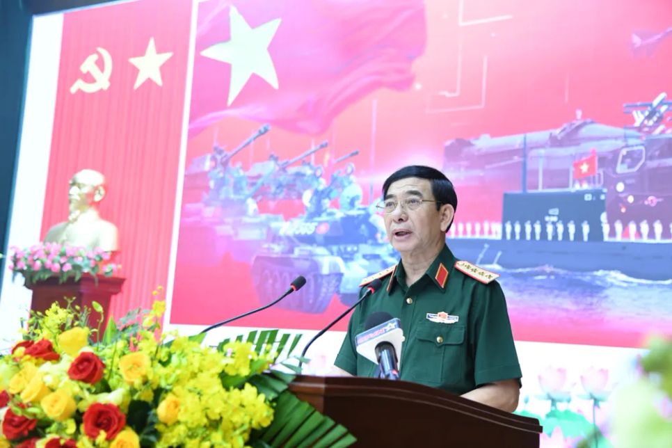 Đại tướng Phan Văn Giang phát biểu tại buổi gặp mặt