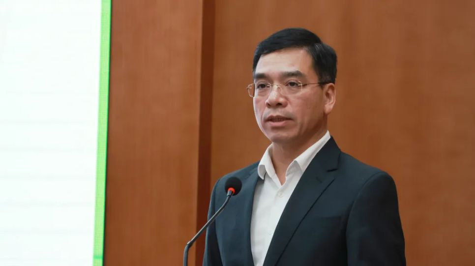 TS-BS Hà Anh Đức, Cục trưởng Cục Quản lý Khám chữa bệnh (Bộ Y tế) phát biểu tại hội nghị