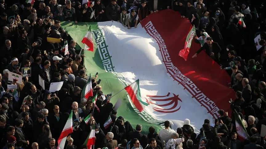 Người biểu tình ủng hộ Chính phủ Iran. Ảnh: ANADOLU