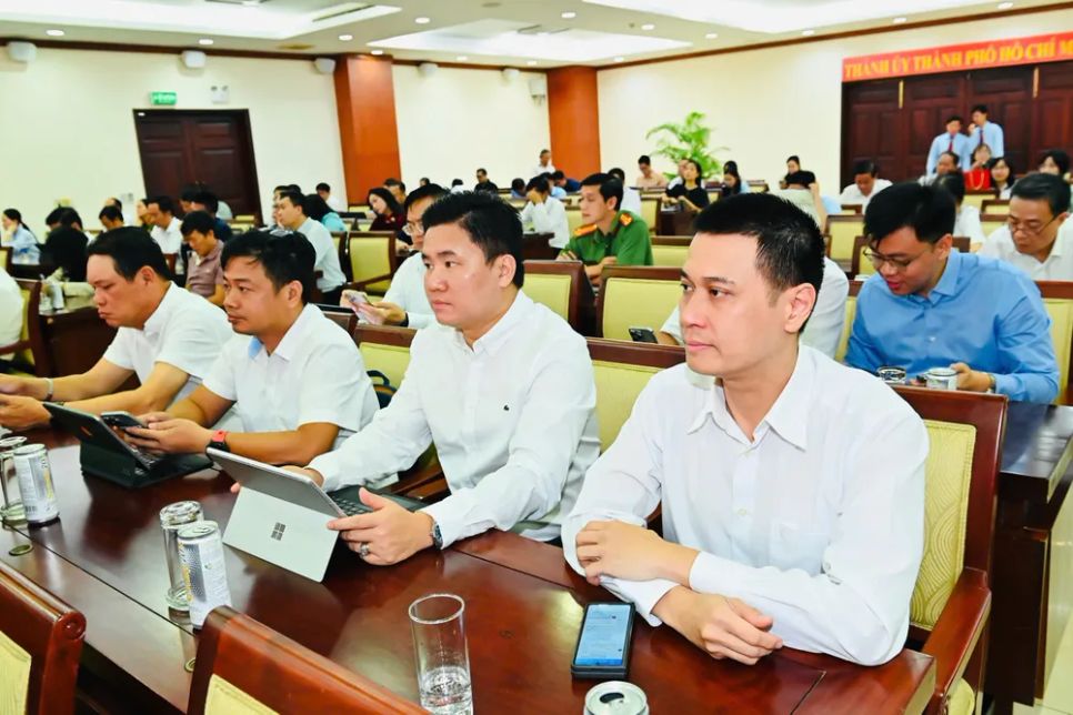 Đại biểu dự hội nghị. Ảnh: VIỆT DŨNG