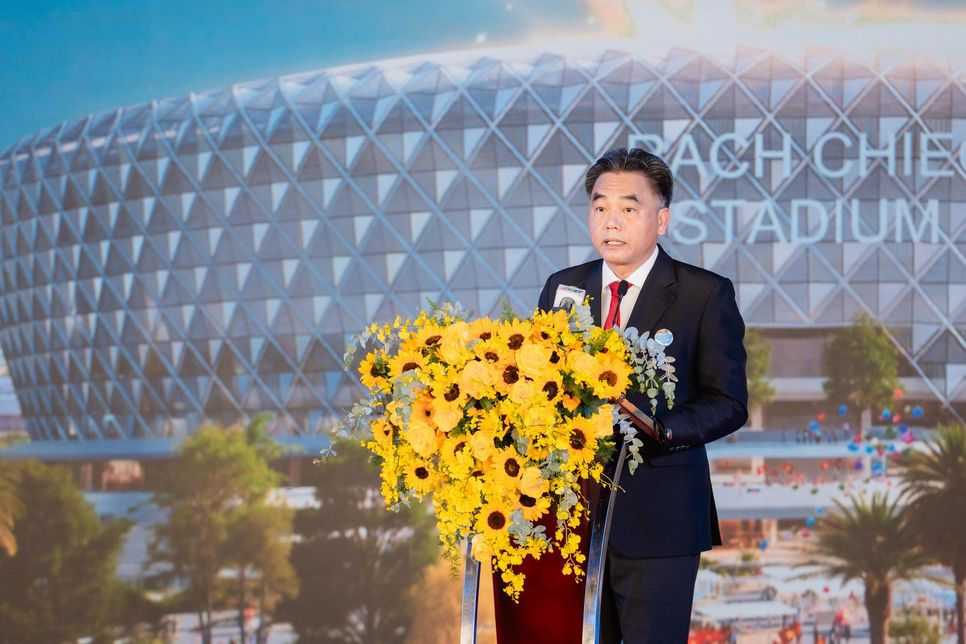 Phó Chủ tịch Thường trực UBND TP.HCM Nguyễn Lộc Hà phát biểu tại buổi lễ