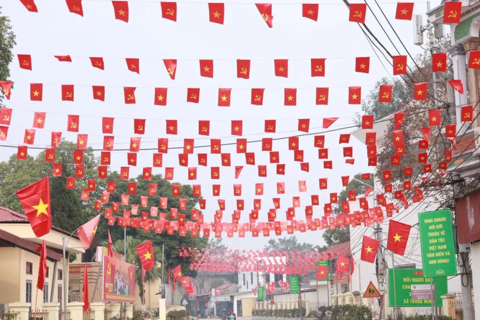 Xã đảo Minh Châu rực cờ hoa chào mừng Đại hội XIV của Đảng