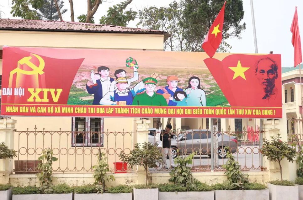 Xã đảo Minh Châu rực cờ hoa chào mừng Đại hội XIV của Đảng