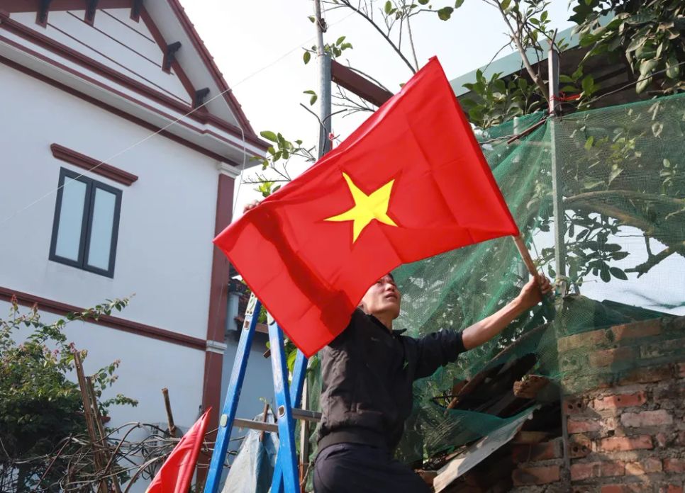 Xã đảo Minh Châu rực cờ hoa chào mừng Đại hội XIV của Đảng