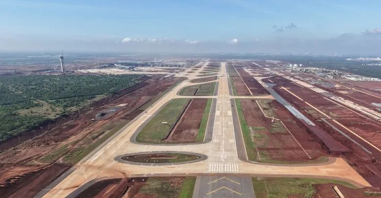 Nhiều hạng mục của Dự án Cảng HKQT Long Thành đang được hoàn thiện để kịp khai thác thương mại vào tháng 6/2026 - Ảnh: ACV