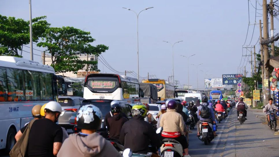 TPHCM tổ chức kiểm định và cấp giấy chứng nhận kiểm định khí thải cho xe mô tô, xe gắn máy, đáp ứng nhu cầu kiểm định trong thời gian tới. Ảnh: QUỐC HÙNG