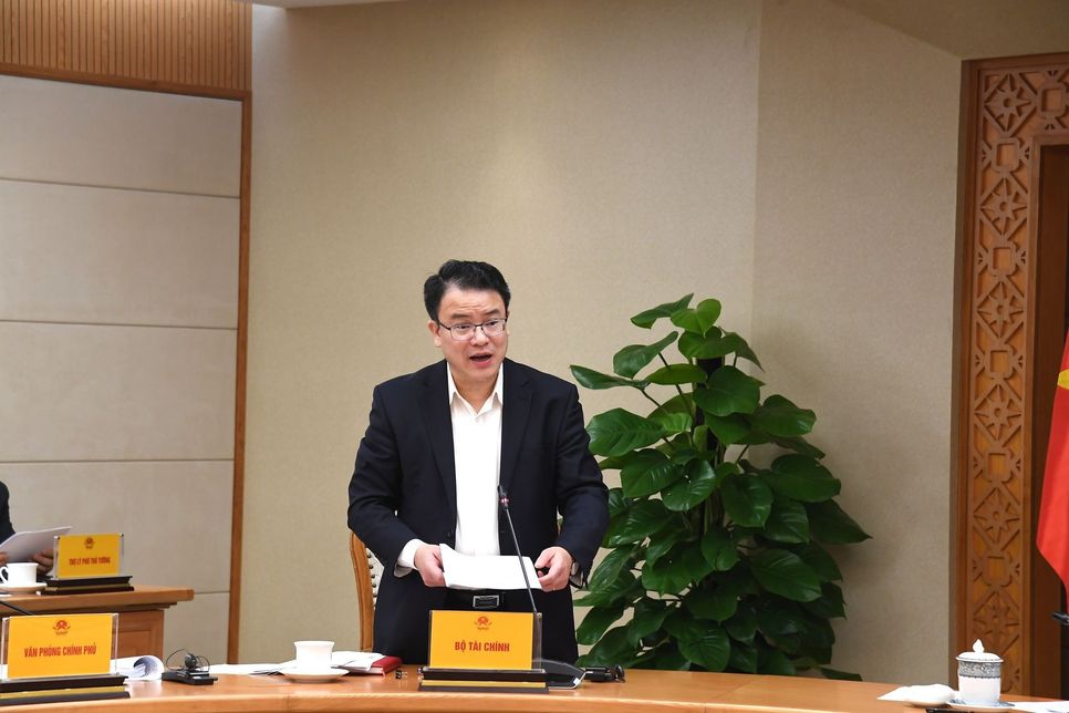 Thứ trưởng Bộ Tài chính Trần Quốc Phương phát biểu. Ảnh: VGP/Hải Minh