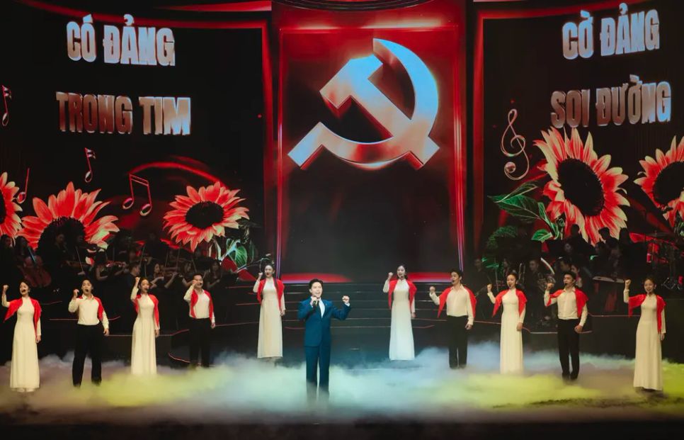 Anh Tú lần đầu giới thiệu ca khúc tự sáng tác 