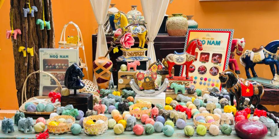 Bộ sưu tập ngựa gốm 